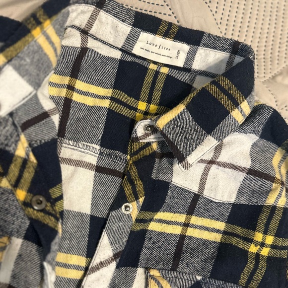 Flannel Bundle - size M - Picture 5 of 5